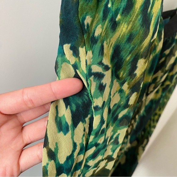 Marciano Silk Blouse Tank Top - Picture 3 of 8